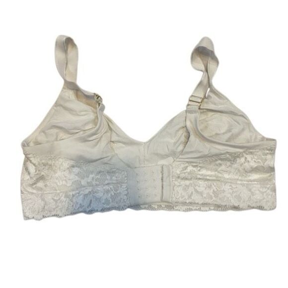 Soma embraceable wireless unlined lace trim Large white bra - Picture 3 of 3
